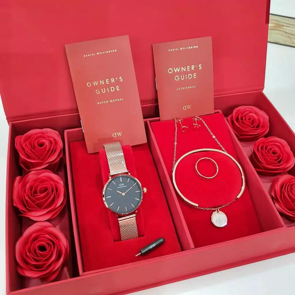 Jam Tangan Wanita DW Fashion Full set, Fesyen Wanita, Aksesoris di