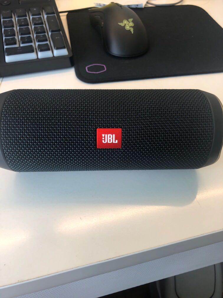 jbl flip 4 static noise