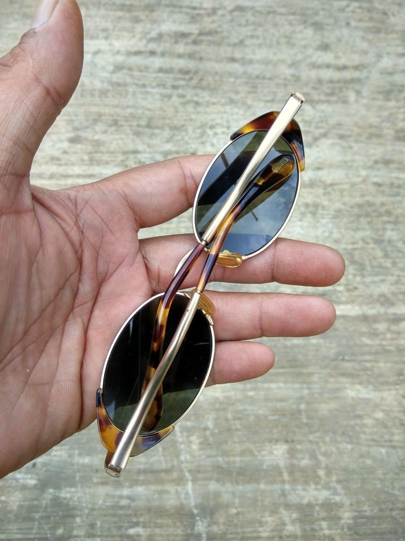Fendi zig zag sunglasses top