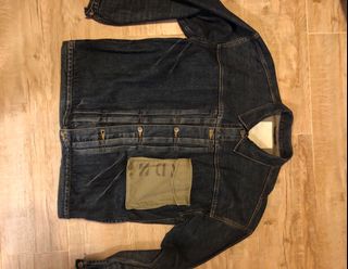 （分類：）位於 。 由 ronxyo1 提交（商品編號 1012101388，圖片 1）。簡介： 。