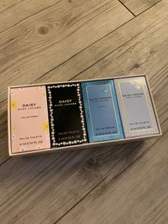 （分類：）位於 。 由 chowmowan 提交（商品編號 1012186933，圖片 1）。簡介： 。