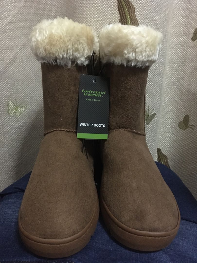 universal traveller snow boots