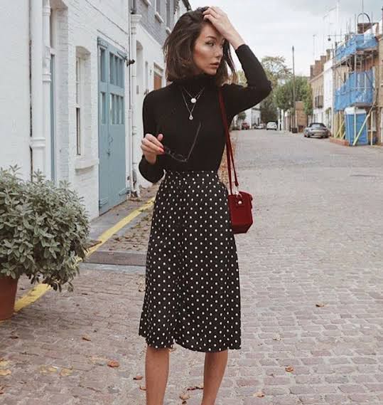 Polka dot midi skirt outfit sale