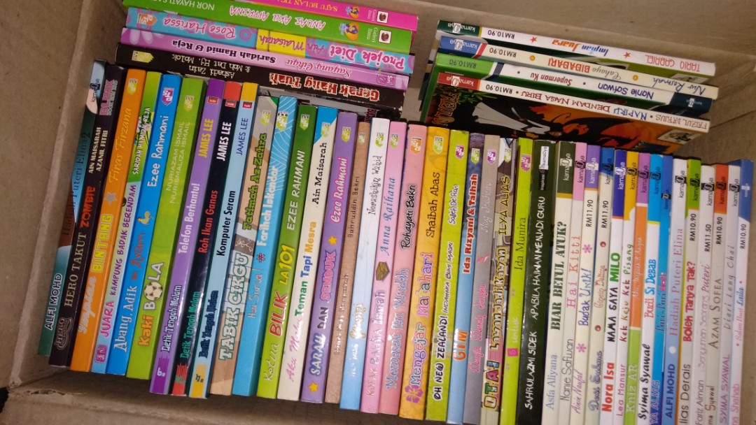 Preloved Novel Remaja Karna Dya Pts Books Stationery Books On Carousell