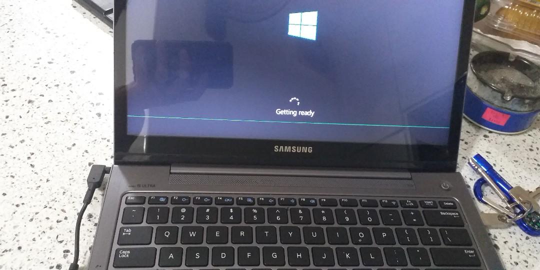samsung laptop i3 touchscreen