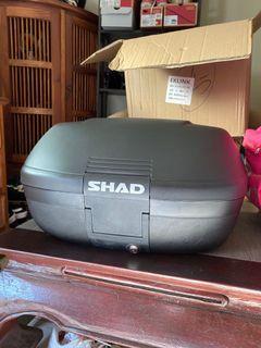 Shad SH42 Top Case (With Base) *Brand New*