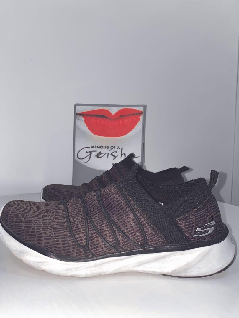 Skechers Running Shoes Women S Fashion Shoes On Carousell
