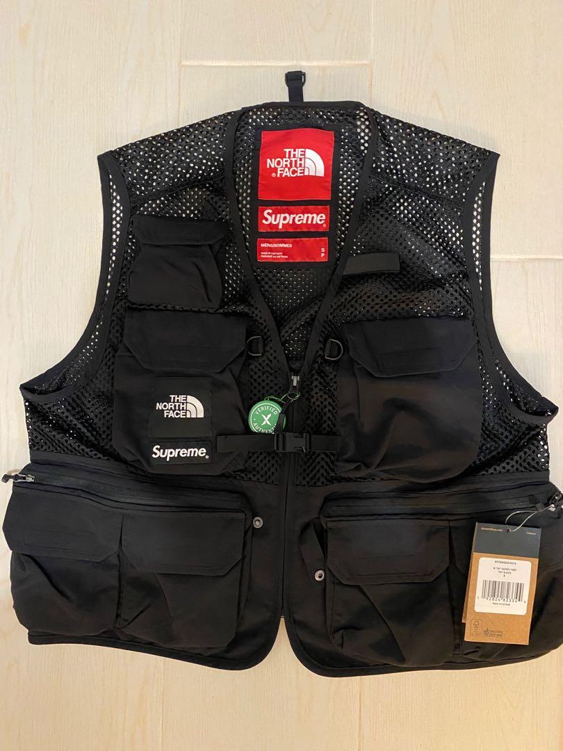 Supreme x the north face cargo vest Size S rtg, 男裝, 外套及戶外
