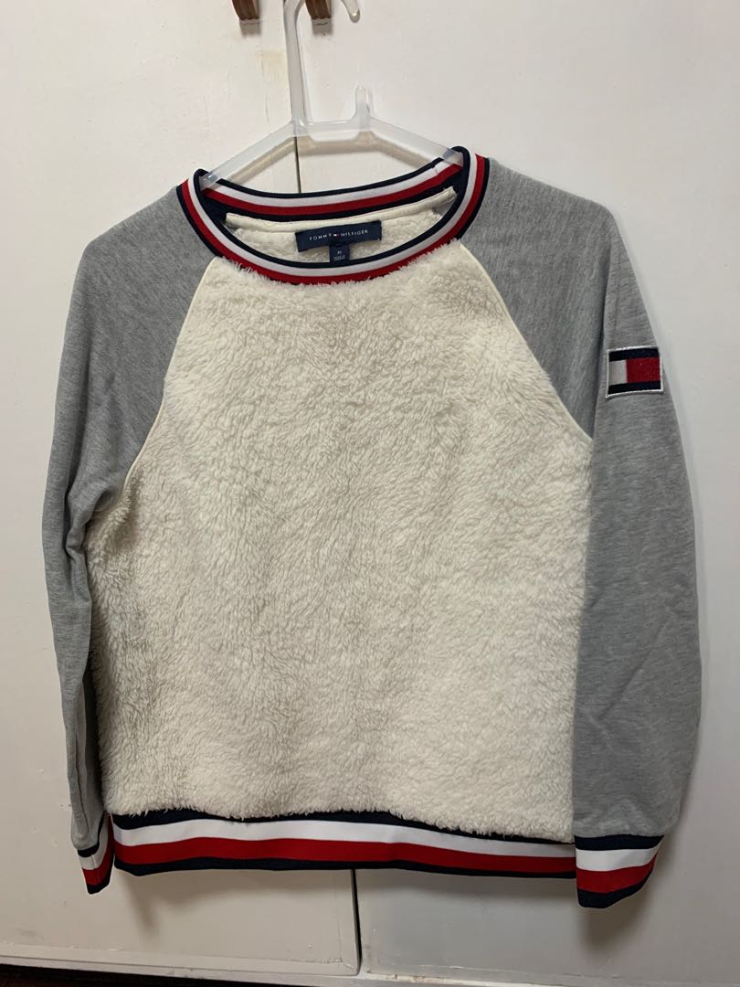 tommy hilfiger raglan sweater