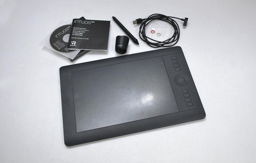 Wacom Intuos Pro medium PTH-651 K1 - 通販 - gofukuyasan.com