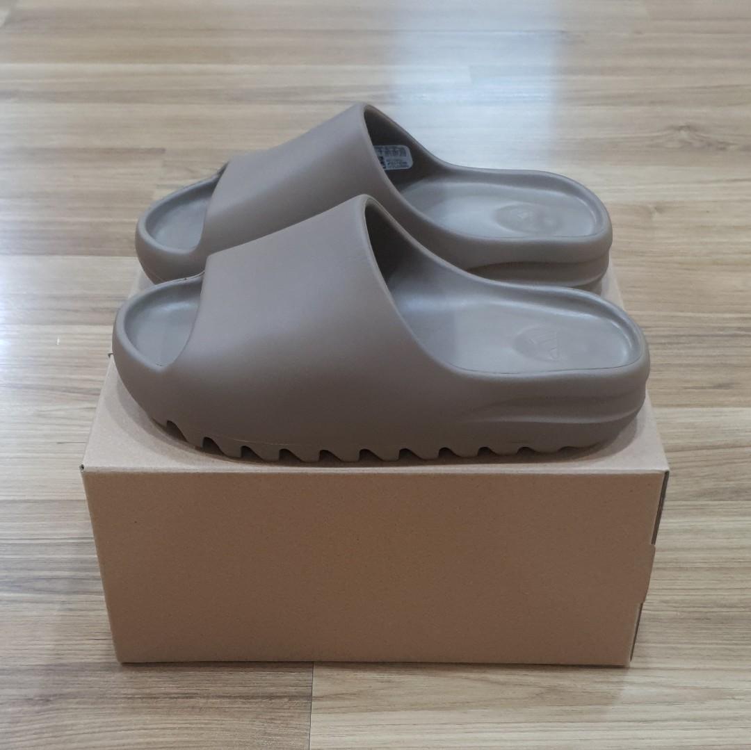 Yeezy Slides Earth Brown, Men's Fashion, Footwear, Sneakers on Carousell