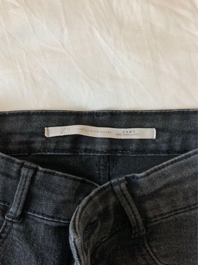 black ripped jeans size 8