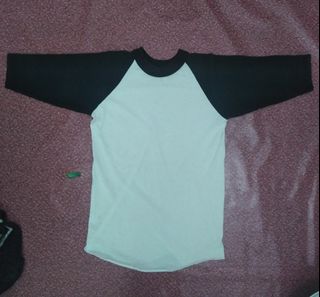 (Category: ) located in . Submitted by nff_bundle (Listing ID 1012286626, Image 1). Description: .