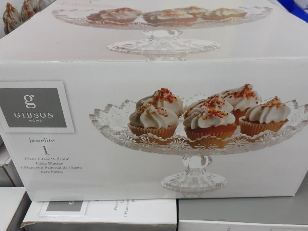 Cake tray (Category: Bakeware) located in Santa Barbara. Submitted by mathildaoshop (Listing ID 1012256703, Image 1). Description: shipping via lbc.