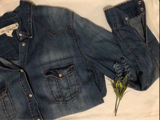(Category: ) located in . Submitted by heartxox (Listing ID 1012406614, Image 1). Description: .