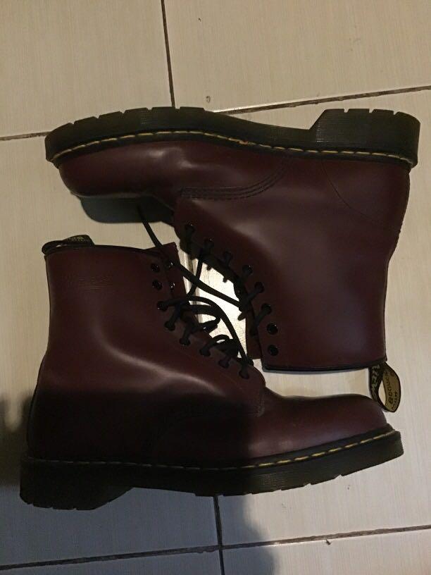 doc martens shoes mens