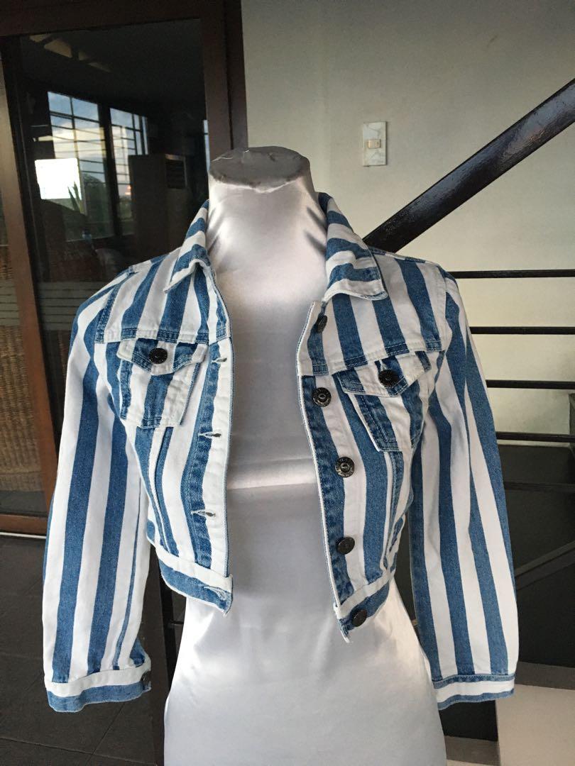 Forever 21 ladies stripe denim jacket Women s Fashion Coats Jackets and Outerwear on Carousell