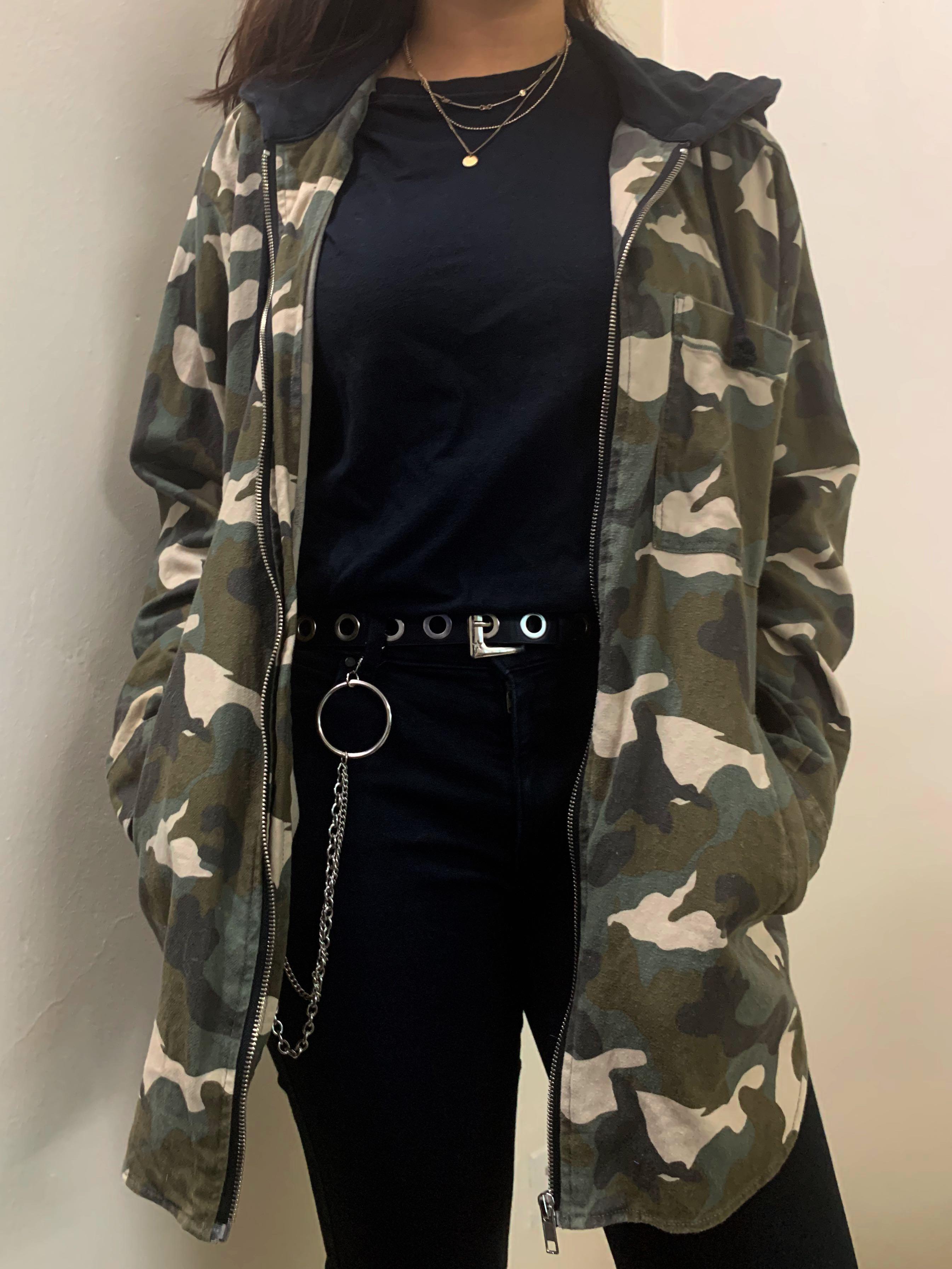 H M Camo Jacket with Hoodie Men s Fashion Tops Sets Hoodies