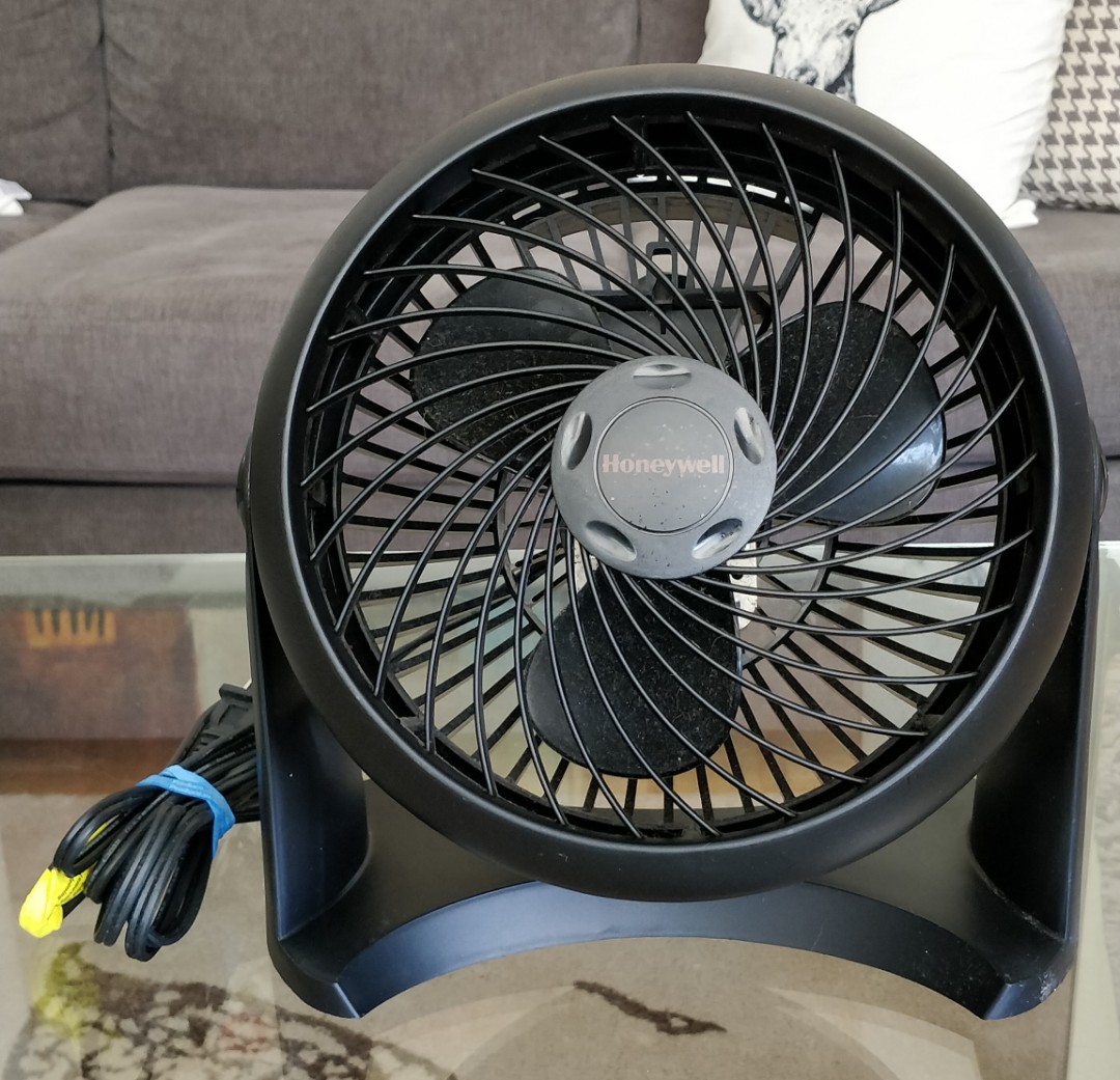 Honeywell Power Air Circulator (Tabletop Electric Fan)