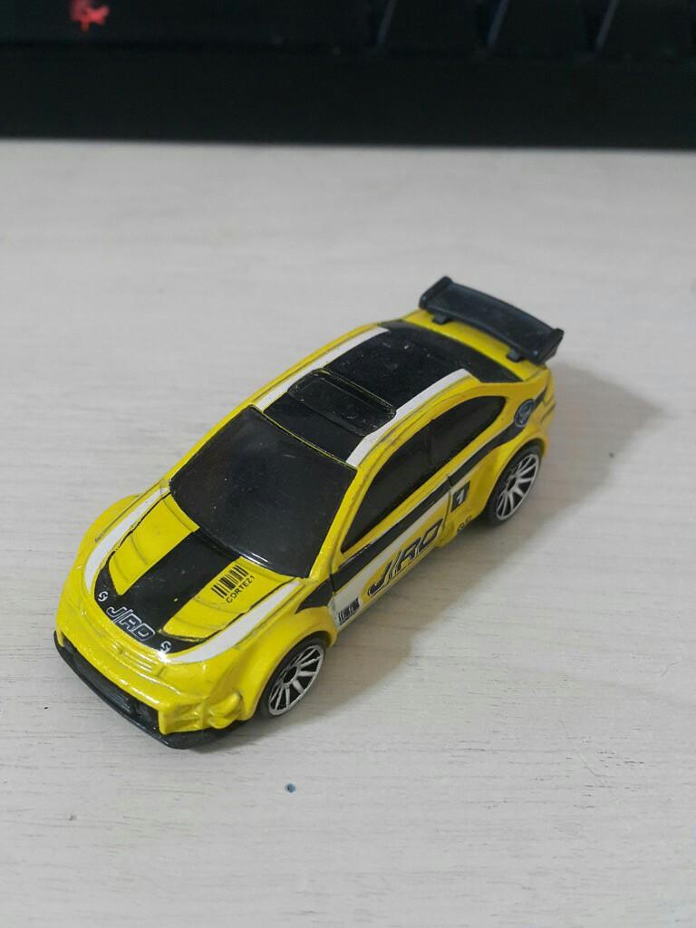 08 ford focus hot wheels