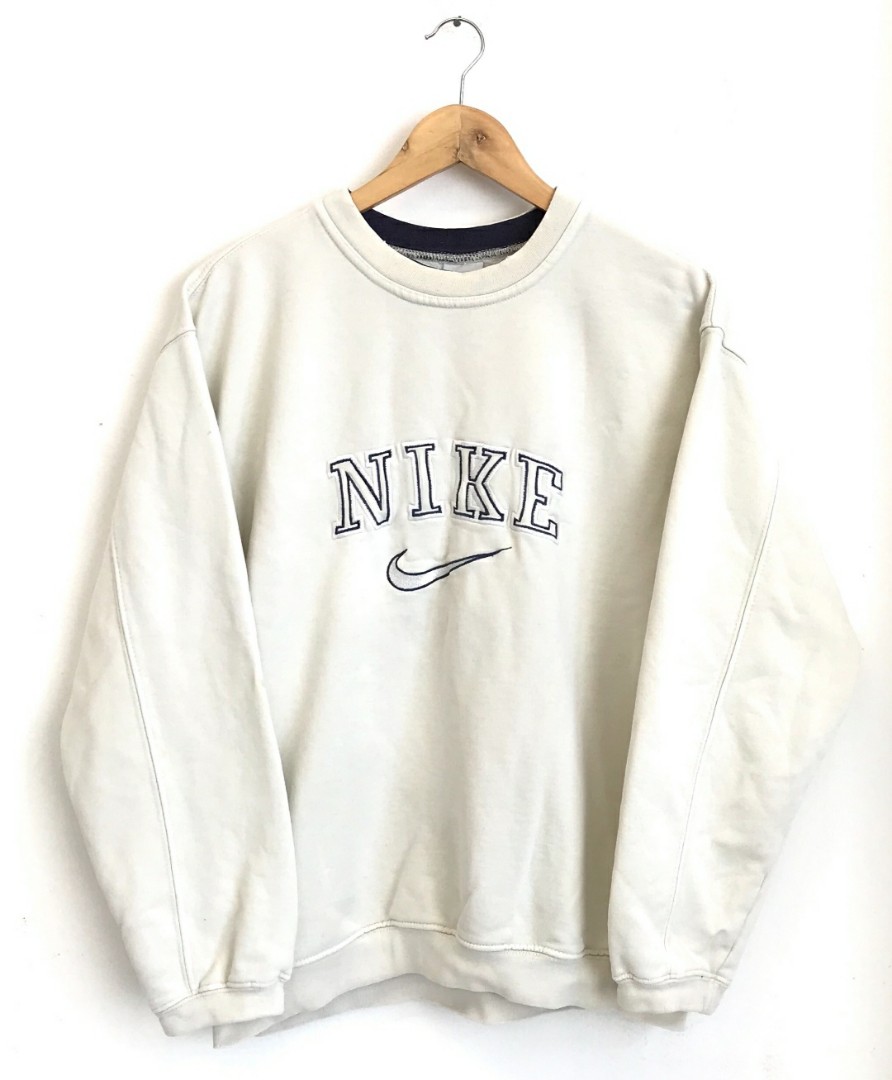 vintage spell out nike sweatshirt