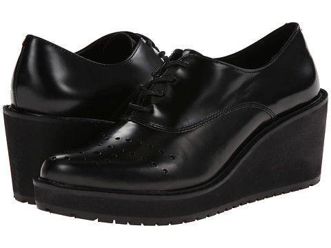 Clarks game oval discount