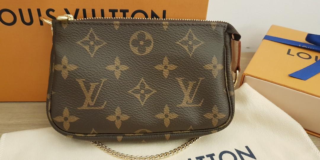 Louis Vuitton  (LV), Luxury, Bags & Wallets on Carousell