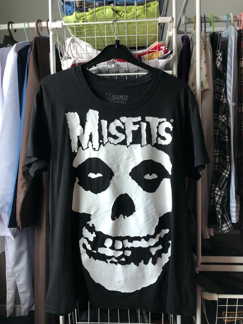 Misfits Tee, Women's Fashion, Tops 