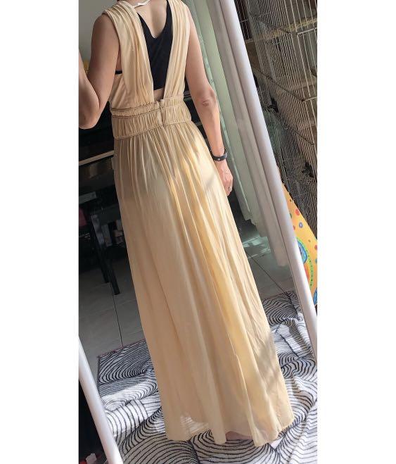 Nasty gal beige evening Goan, Women's Fashion, Dresses & Sets, Evening  dresses & gowns on Carousell