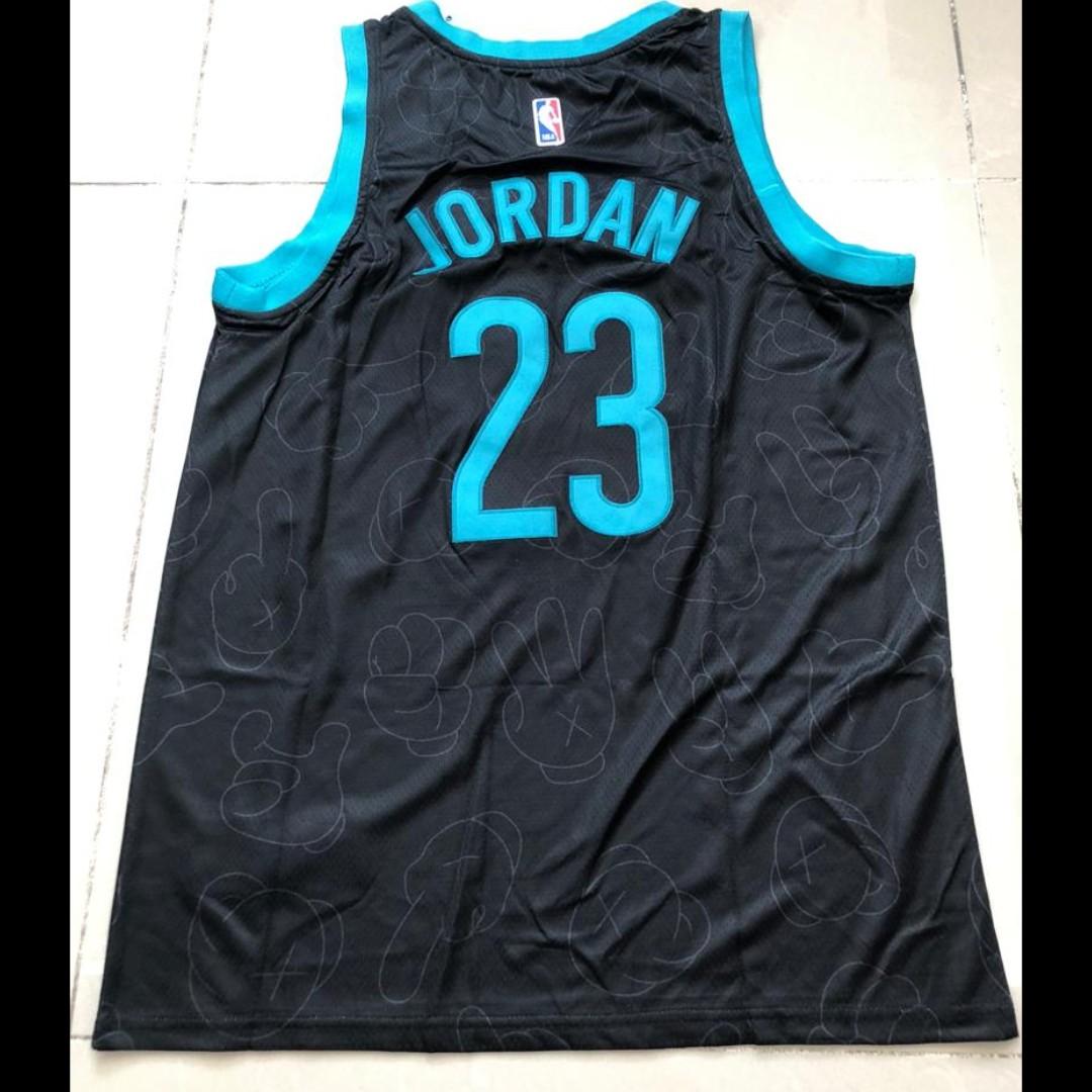 Jordan x kaws discount jersey