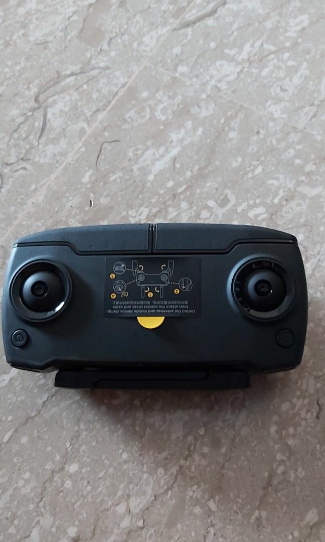New Mavic Mini controller (Category: Drones) located in Singapore. Submitted by dc7171 (Listing ID 1012212932, Image 1). Description: BNIB mavic mini controller for sale.