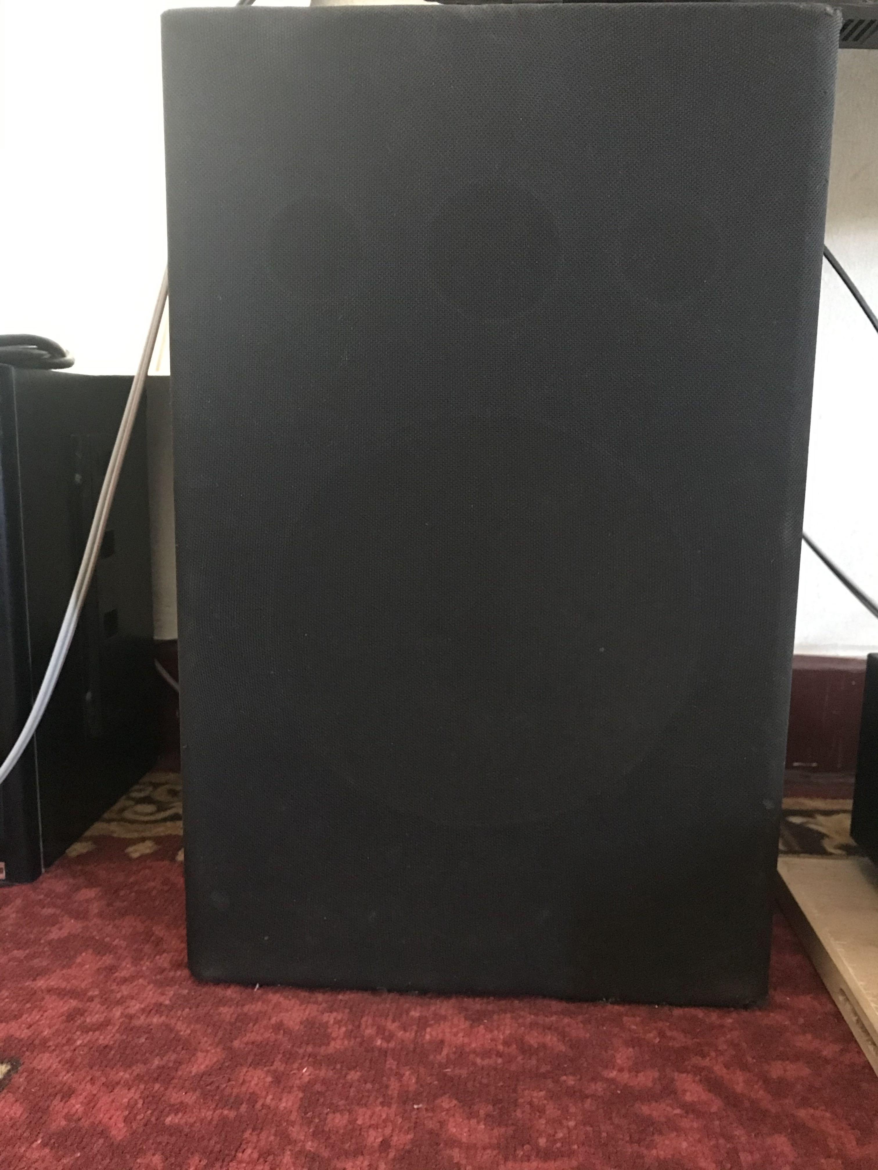 Nikko SolidState Stereo Amplifier with Bookshelf Speakers, Audio, Soundbars, Speakers