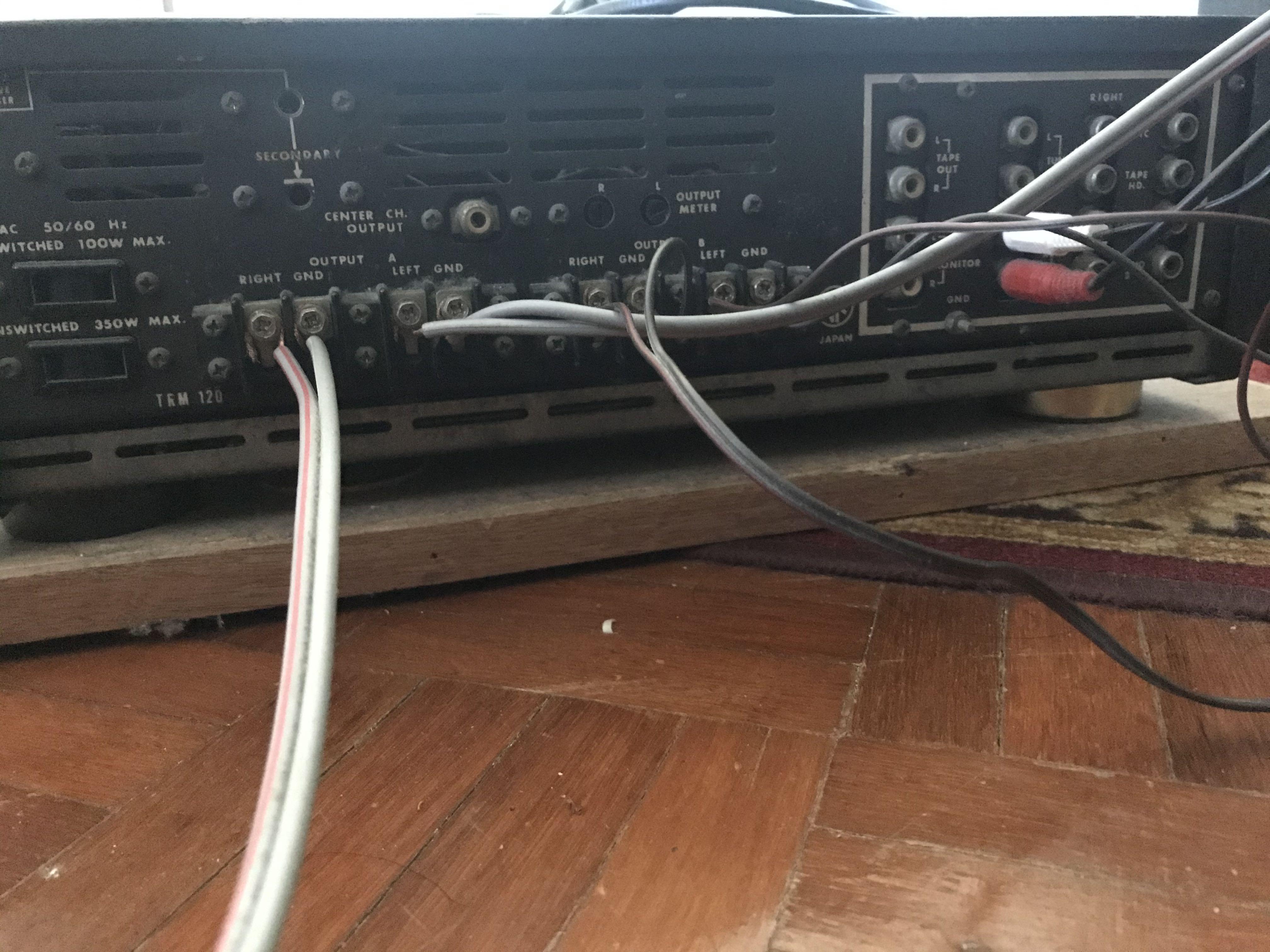 Nikko SolidState Stereo Amplifier with Bookshelf Speakers, Audio, Soundbars, Speakers