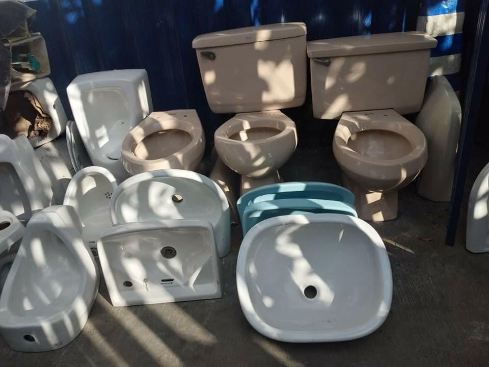 2nd hand toilet bowl for sale