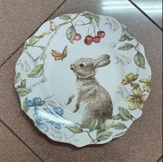 (Kategori: ) berada di . Dikirim oleh dinggo.dinnerware (ID iklan 1012275099, Gambar 1). Deskripsi: .