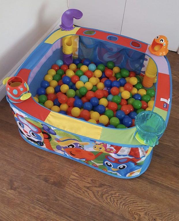playgro pop and drop activity ball pit