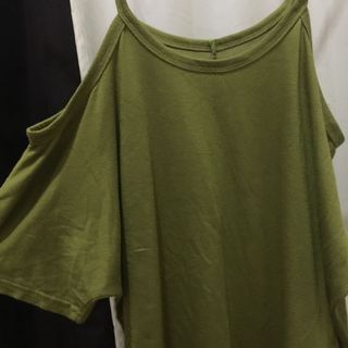 (Category: ) located in . Submitted by pixie.dust.closet (Listing ID 1012385831, Image 1). Description: .
