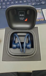 （分類：）位於 。 由 gundamrx_78 提交（商品編號 1012320121，圖片 1）。簡介： 。