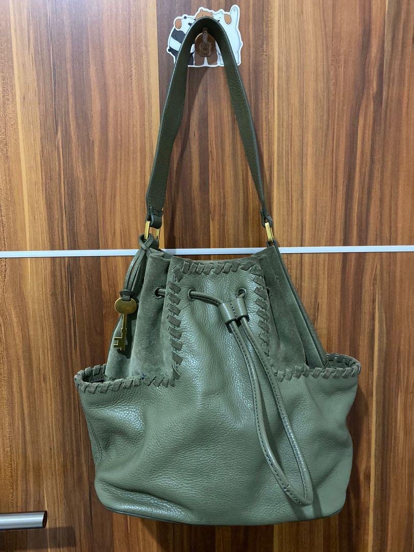 Cooper bucket sales bag fossil