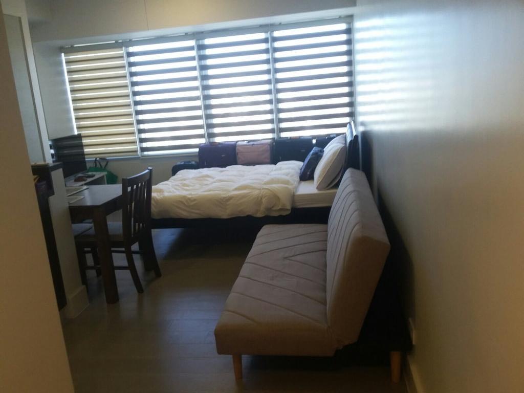 STUDIO @ PROSCENIUM AT ROCKWELL (Category: Apartments & Condos) located in Makati City. Submitted by florencesl (Listing ID 250750457, Image 3). Description: Hurry . Studio apartment fully furnished at the lowest price php 38K. High quality furniture with TV, TV cabinet, combo washer and dryer, good quality bed and mattress. BEAUTIFUL HIGH QUALITY CONDO WITH HIGH END AMENITIES. Lifestyle condo with Beautiful Pool And Best Gym . Call me to enquire