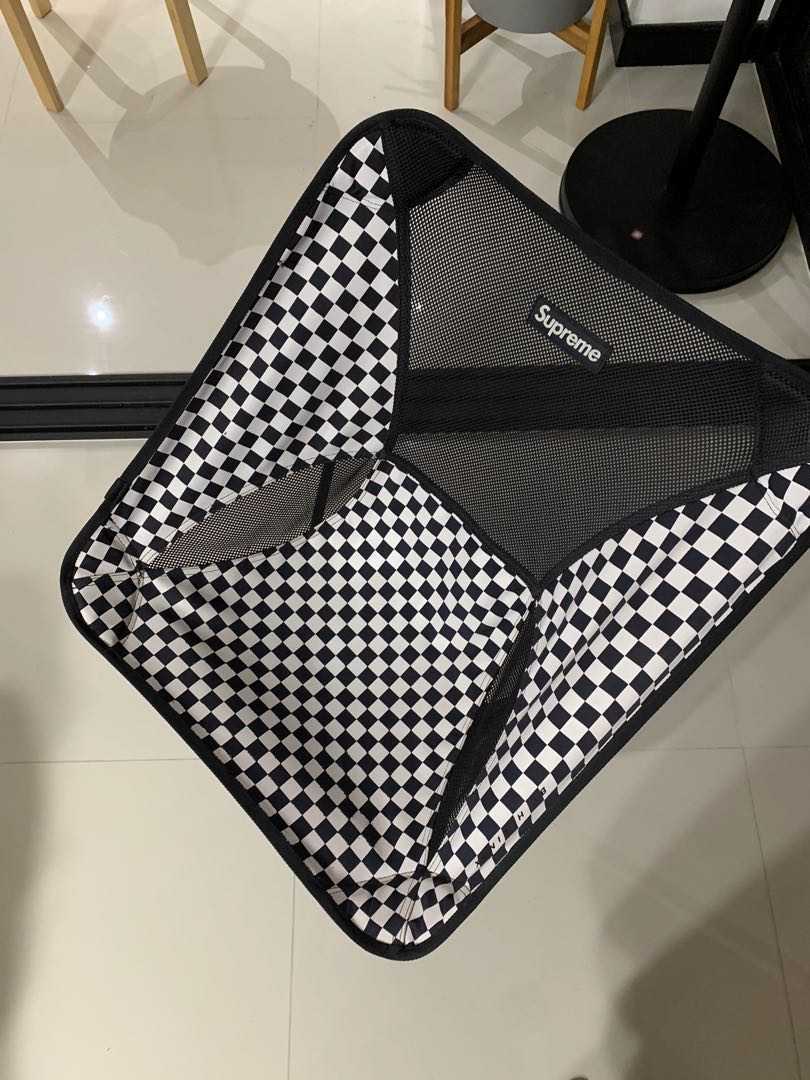 supreme helinox chair