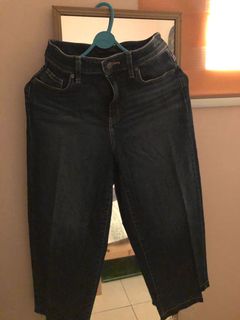 (Category: ) located in . Submitted by wardrobect (Listing ID 1012310625, Image 1). Description: .