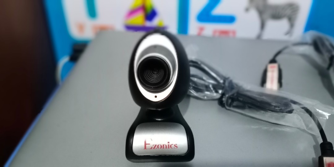 cam vs computer camera vs laptop vs desktop, Computers & Tech, Parts & Accessories, cams