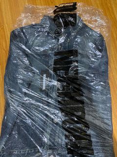 （分類：）位於 。 由 macallang 提交（商品編號 1012326373，圖片 1）。簡介： 。