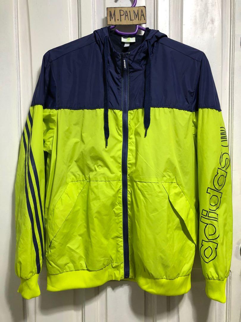 Adidas Neo Windbreaker Jacket with Packetable Hoodie, Men's Fashion, Coats,  Jackets and Outerwear on Carousell