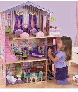 Wooden Dollhouse 