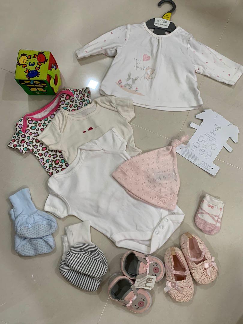 newborn baby clothes and shoes