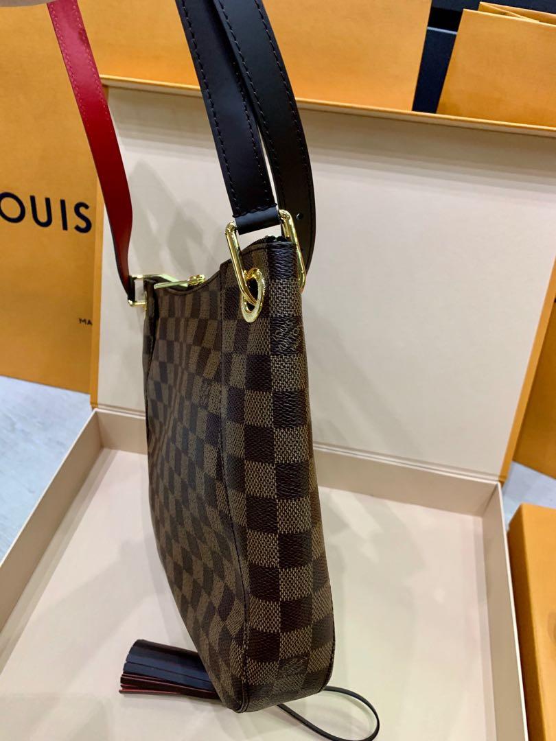 ⚡️BNIB⚡️Lv South Bank Besace Damier Ebene, Luxury, Bags & Wallets on  Carousell