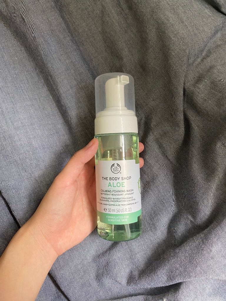 calming foaming wash aloe