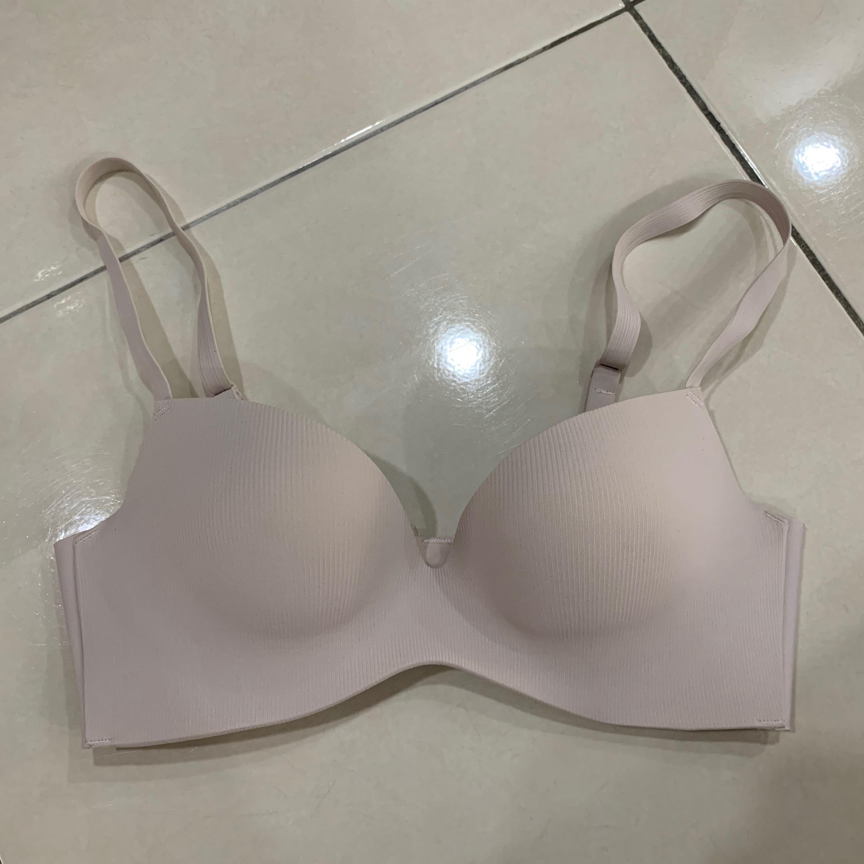 Teenager's Bra (32A), Women's Fashion, New Undergarments & Loungewear on  Carousell